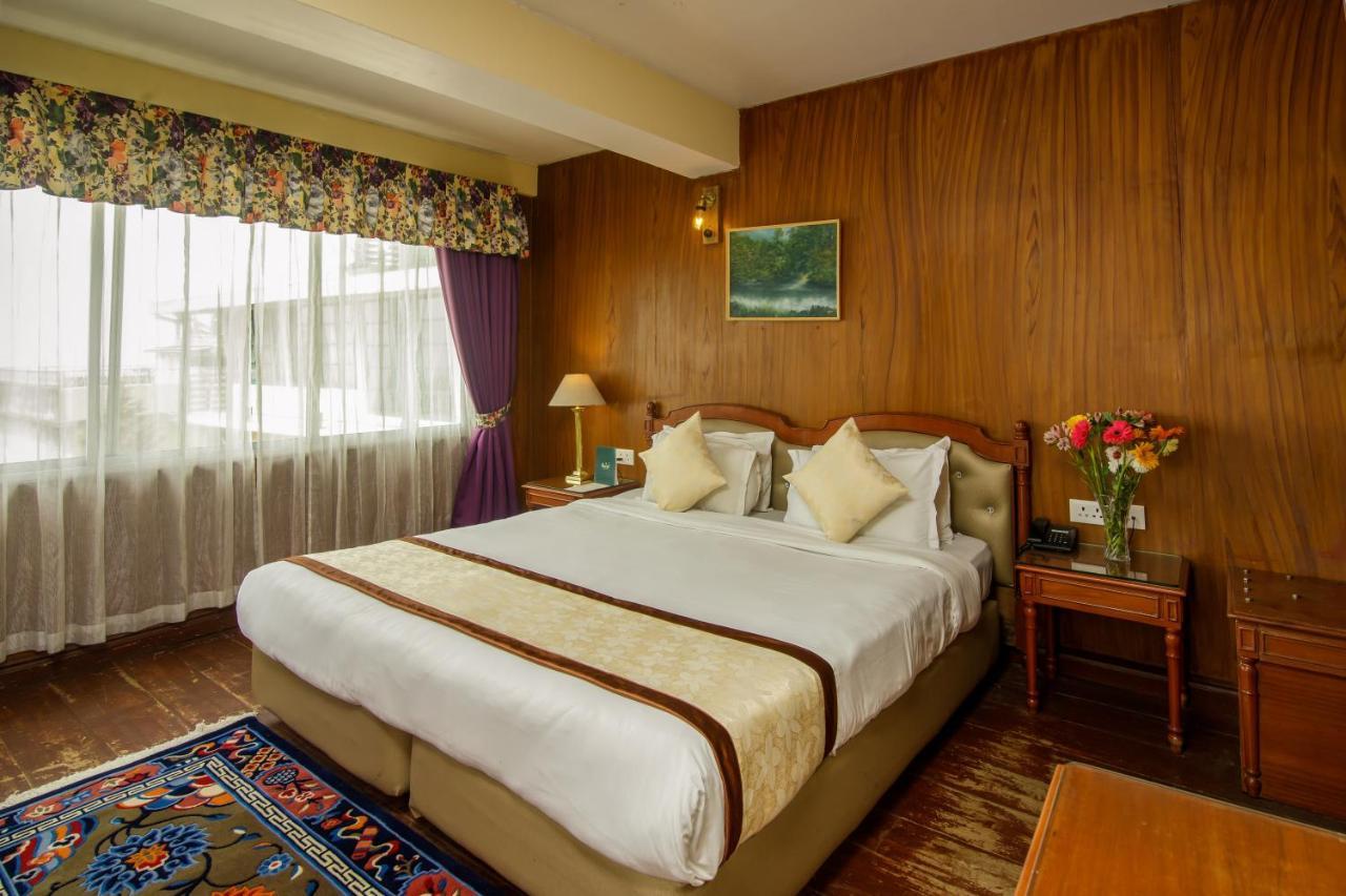Muscatel Himalayan Resort - 400 Mts From Mall Road 다르질링 외부 사진