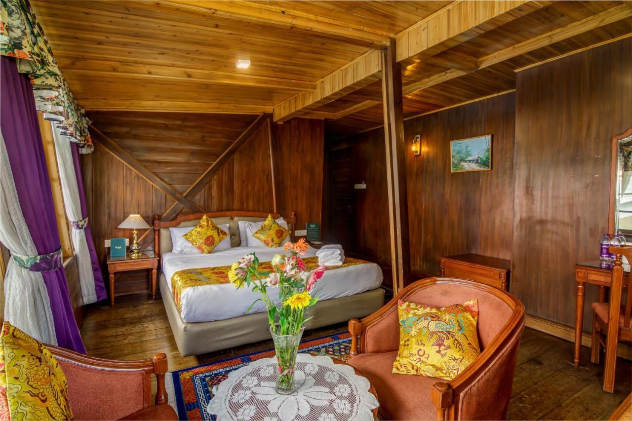Muscatel Himalayan Resort - 400 Mts From Mall Road 다르질링 외부 사진