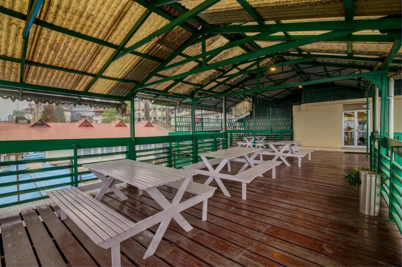 Muscatel Himalayan Resort - 400 Mts From Mall Road 다르질링 외부 사진